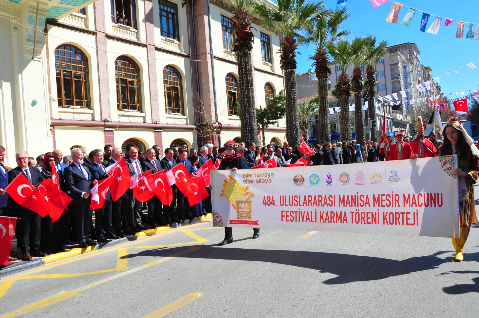 Manisa’da baharın müjdeleyicisi Nevruz Bayramı kutladı-10