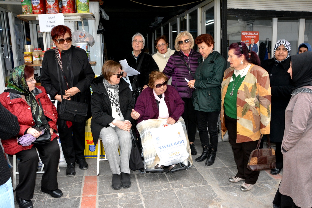 Türk Kadınlar Konseyi Ihtiyaç Sahipleriyle Bir Araya Geldi (2)