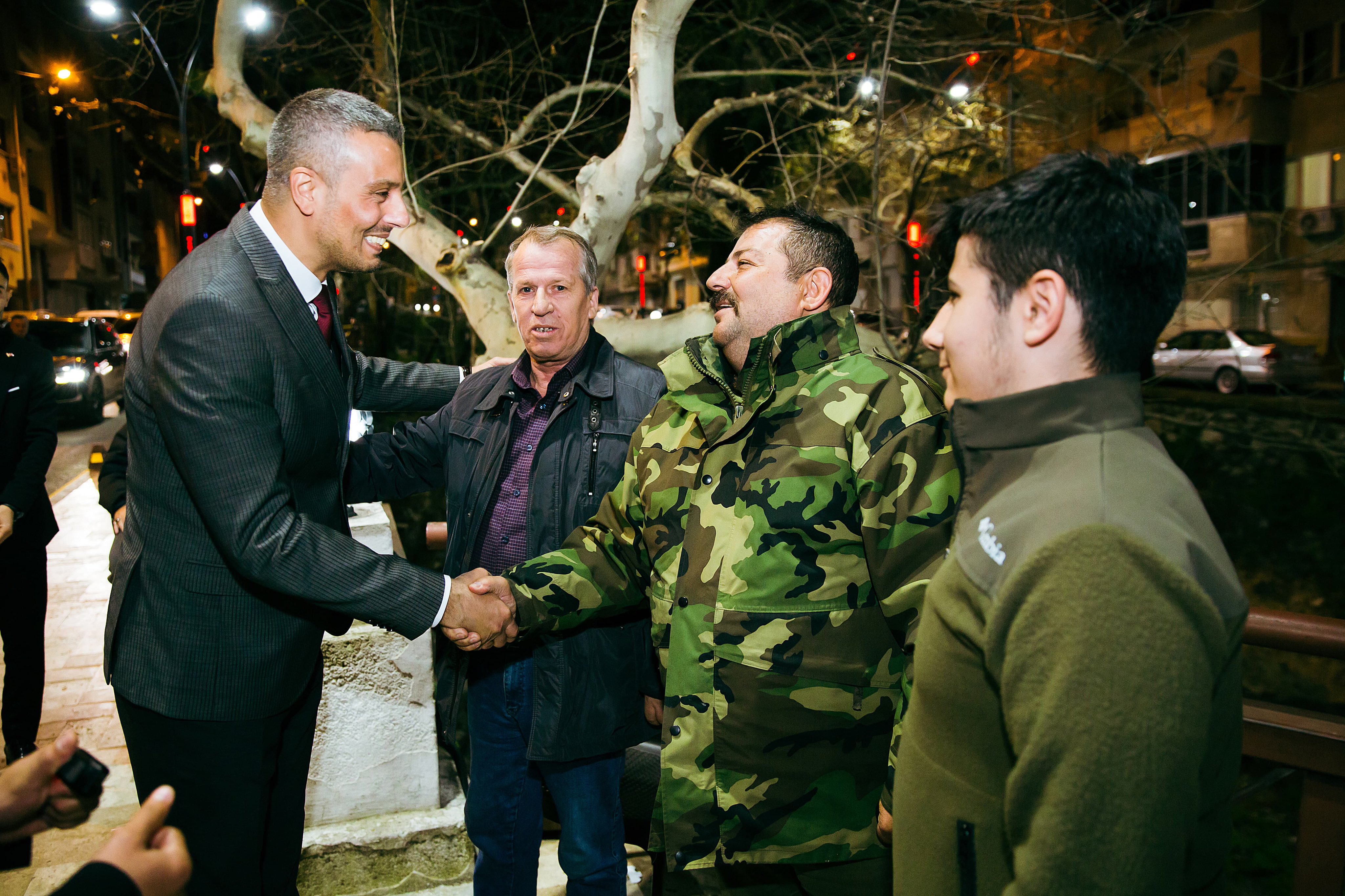 Yavuz Kurt, Emin Adımlarla Başkalığa Yürüyor (4)