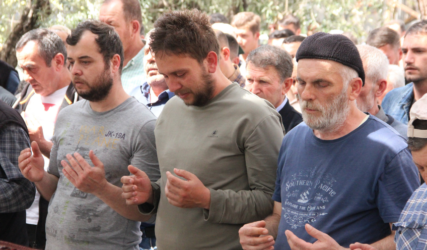 Manisa'daki feci kazada! Aynı aileden 4 kişi hayatını kaybetti-4