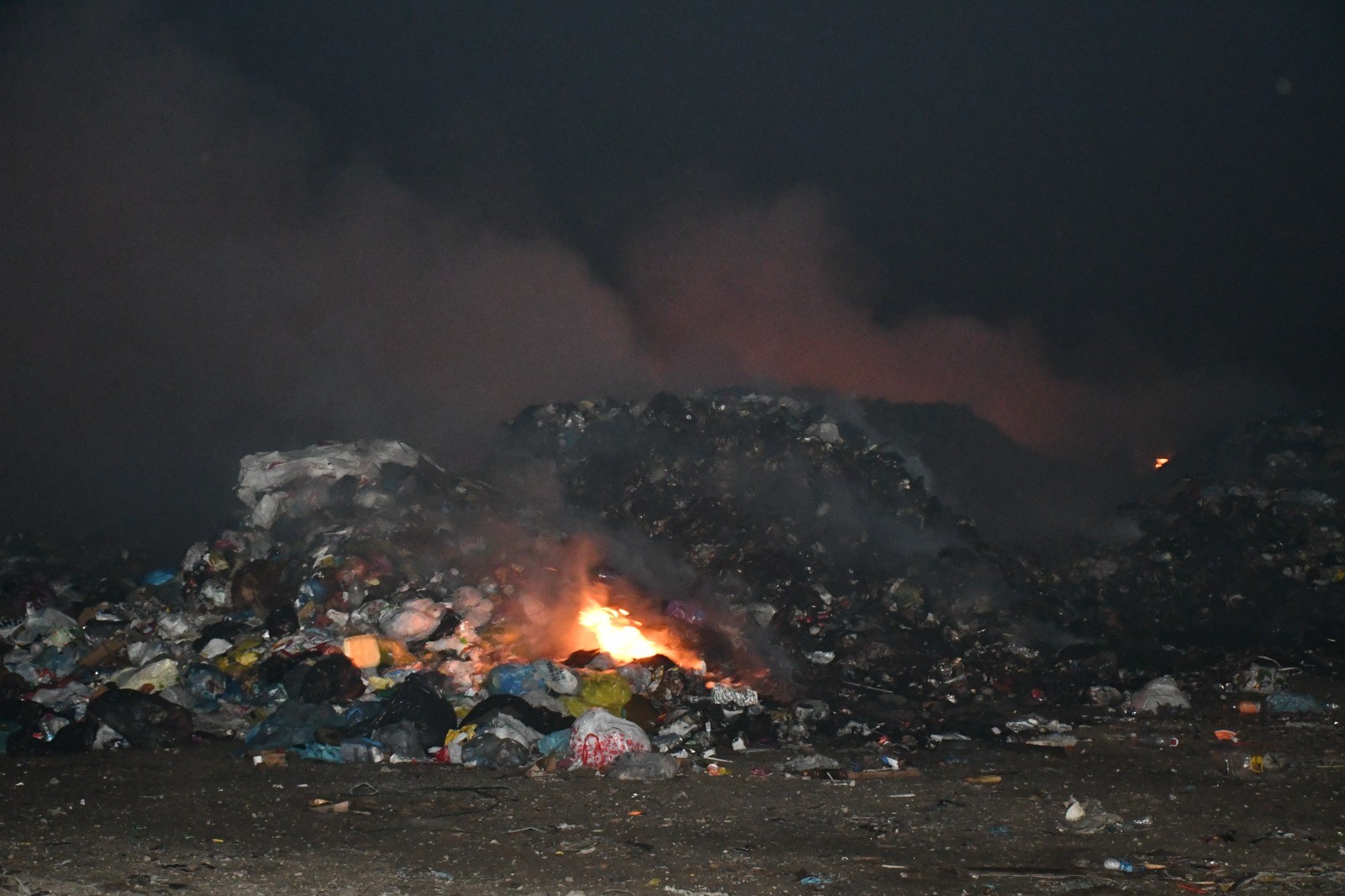 Çöp Sahasında Yangın (1)