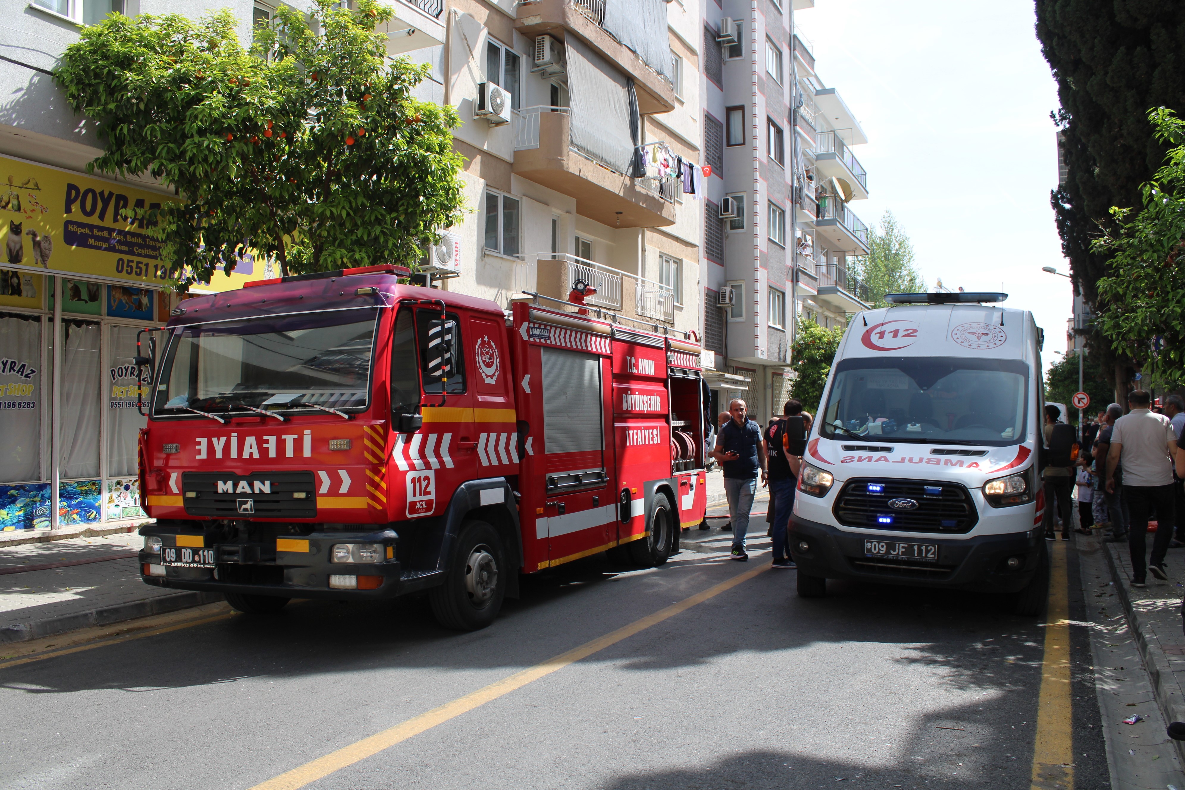 Küçük Çocuk Çakmakla Oynarken Evi Yaktı (2)