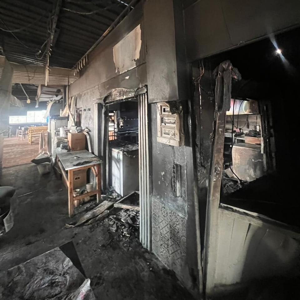 Manisa'da Yangın Tilkisüleymaniye'deki Kahvaltı Salonu Yandı! (3)