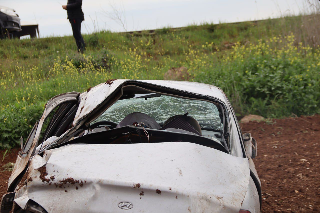 Otomobil Şarampole Savruldu Feci Kazada 2’Si Çocuk, 4 Yaralı (4)