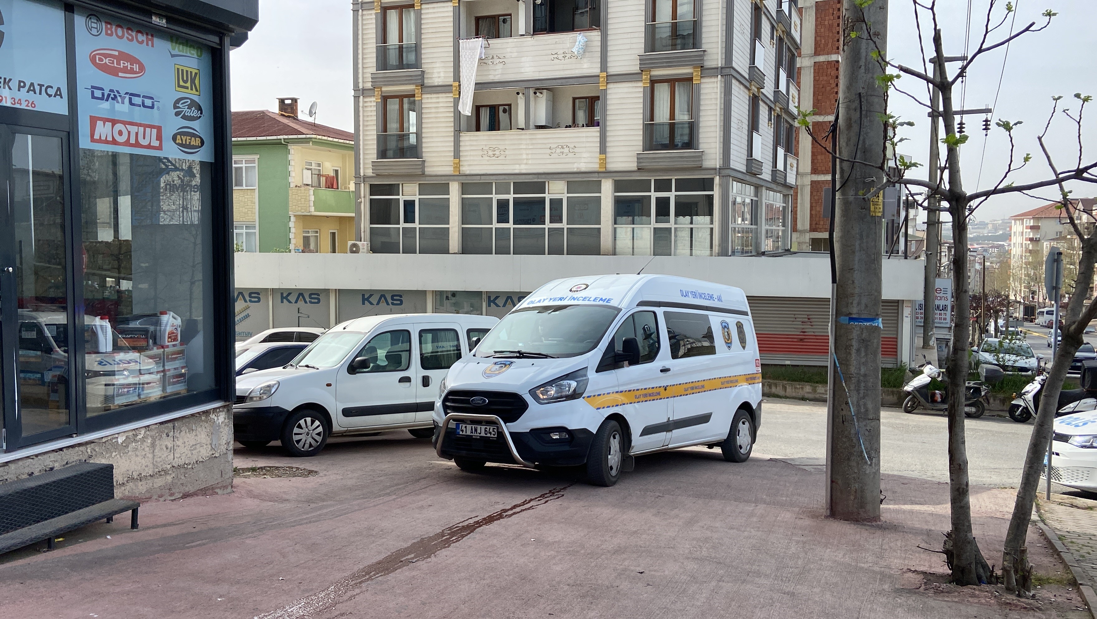 Tabancasını Temizlerken Kendini Yaraladı (3)