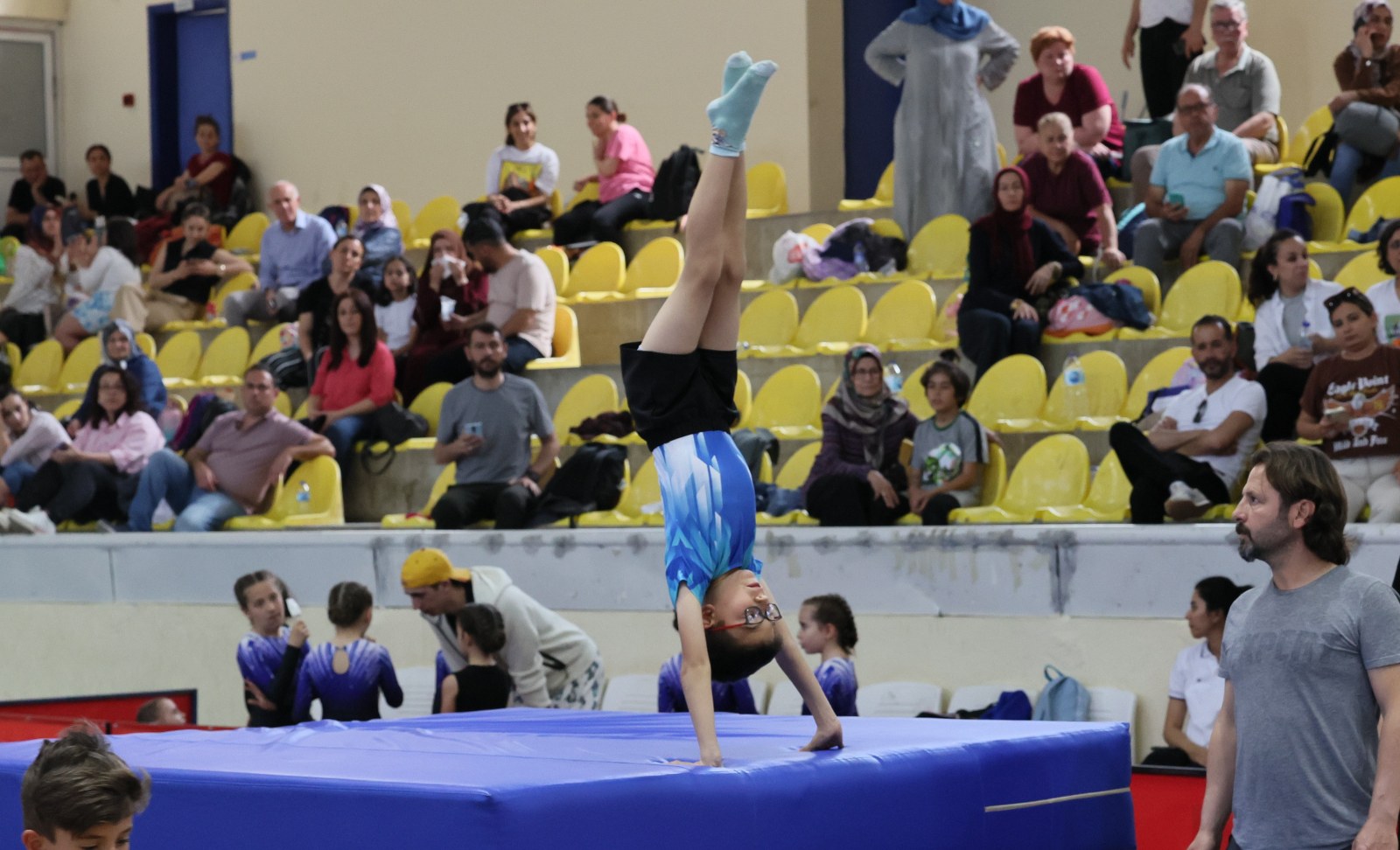 Manisa’da Artistik Cimnastik Yarışmaları Gerçekleştirildi (2)