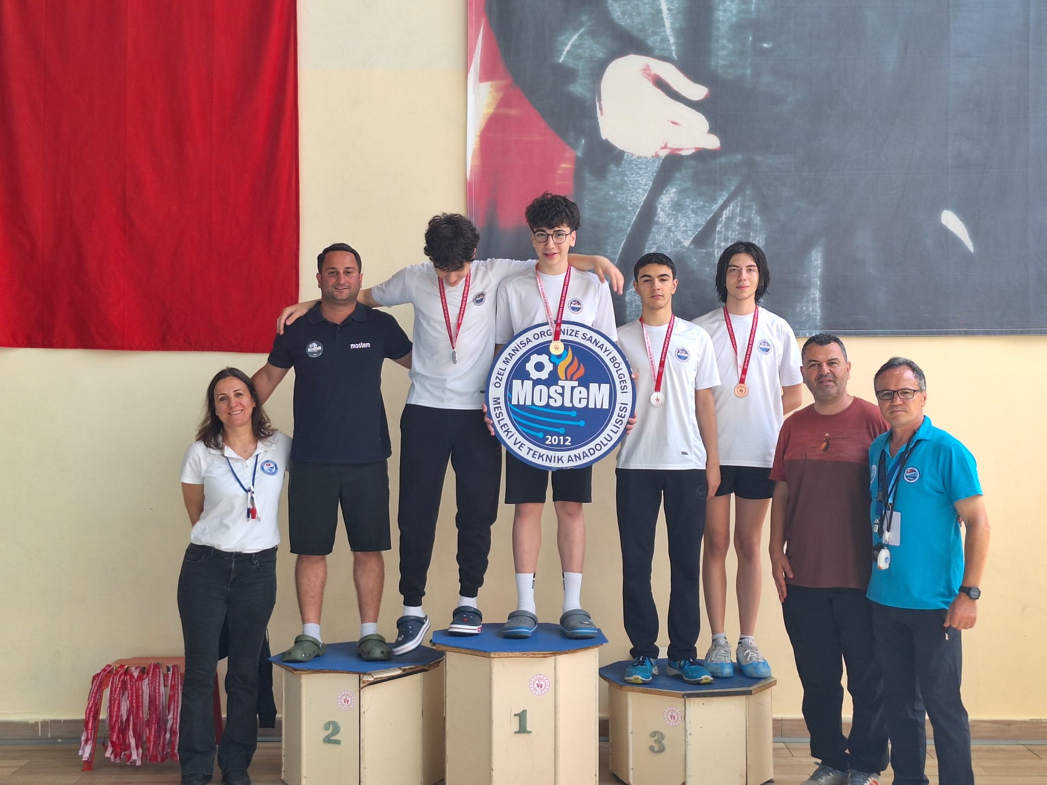 Manisa’da Su Altı Sporları Paletli Yüzme Yarışmaları Tamamlandı (10)