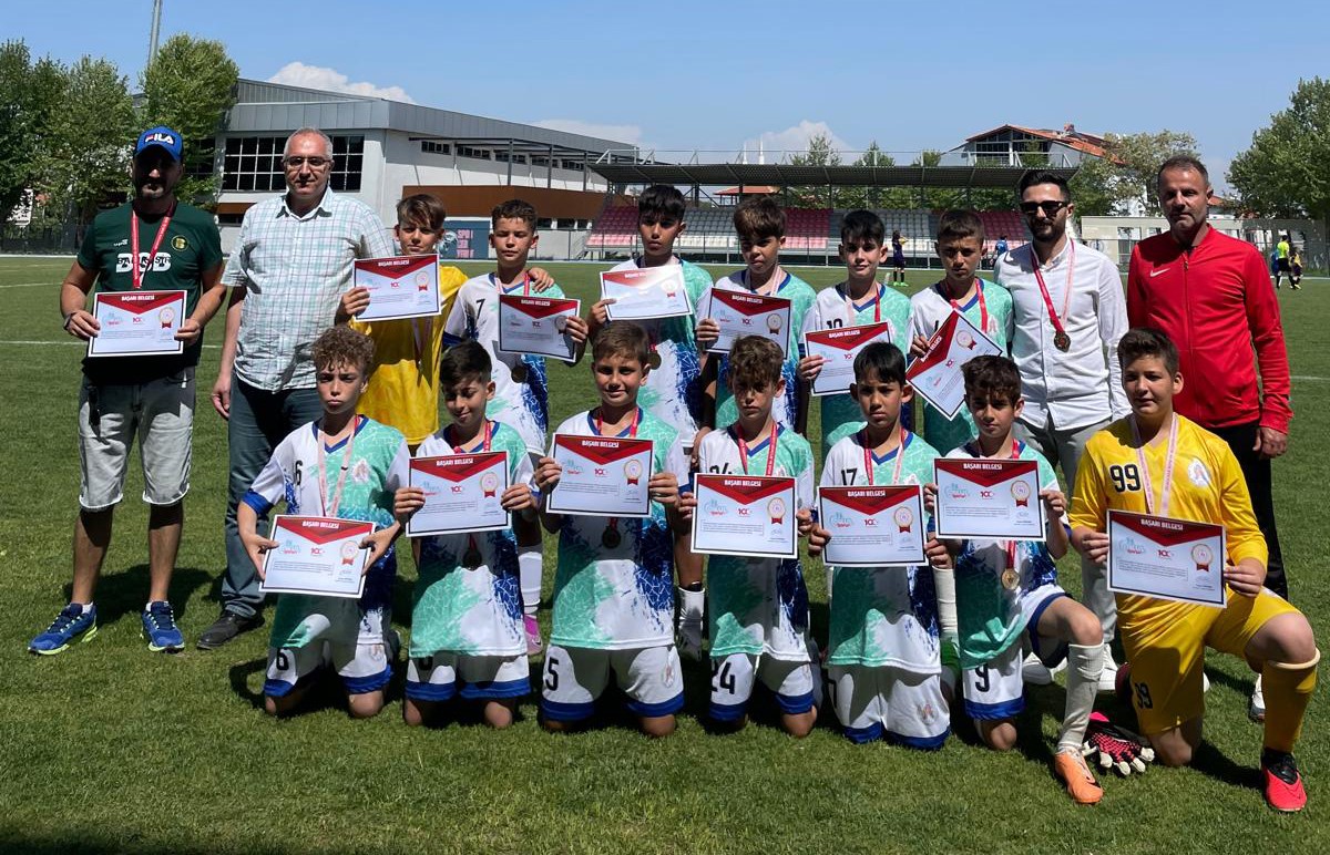 Okul Sporları Erkekler Futbol Şampiyonasının Çeyrek Finalleri Kula’da Düzenlendi (5)