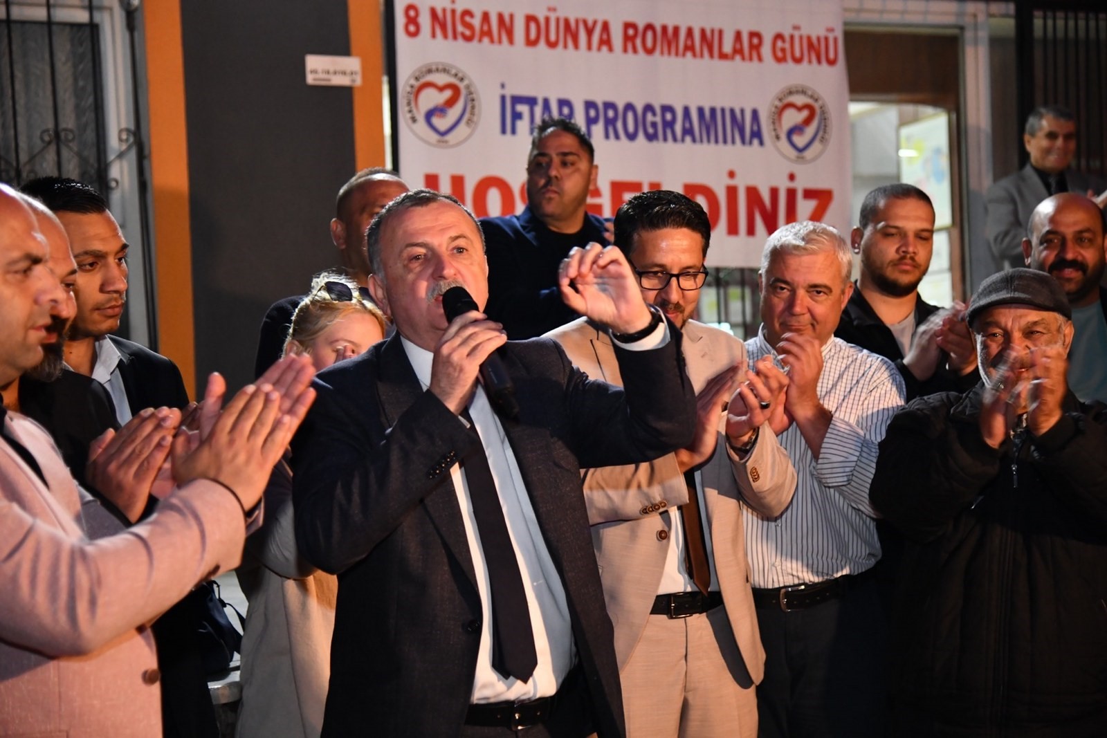 Başkan Balaban Roman Vatandaşlarla Buluştu (1)