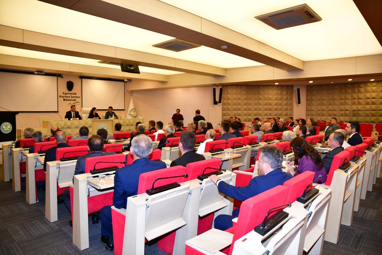 Chp’li Özalper Başkanlığında Chp Meclis Üyeleriyle Toplantı Düzenlendi (4)
