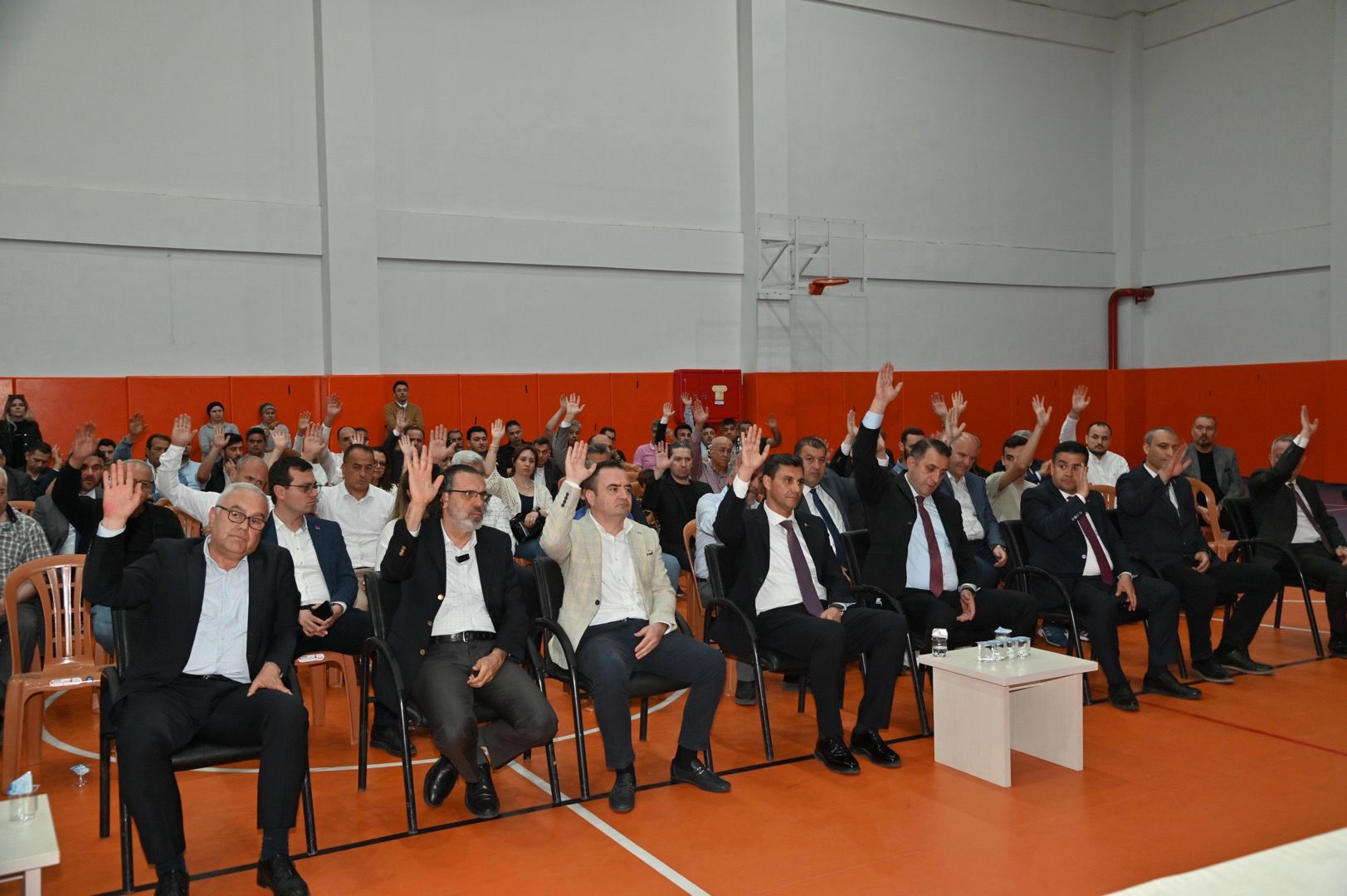Manisa Büyükşehir Belediyespor Yeni Başkanı Emre Hasgör (1)