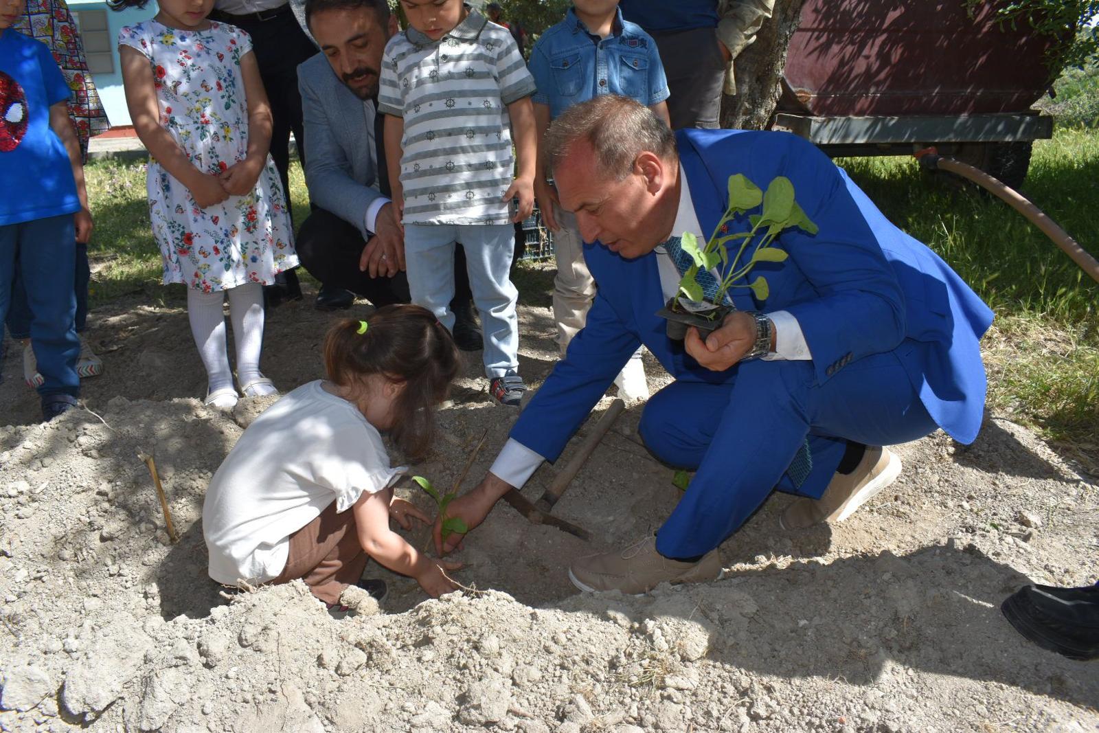 Manisalı Öğrencilerden Doğayla Iç Içe Etkinlik (10)