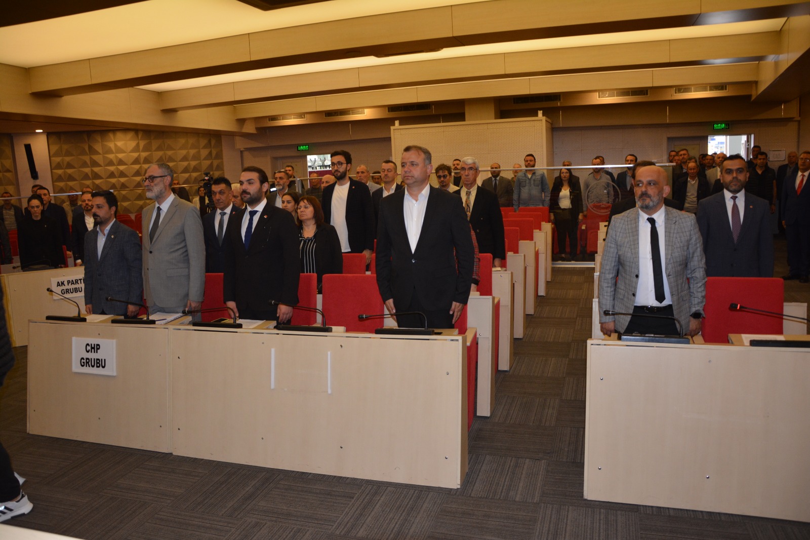 Şehzadeler Belediyesi Ilk Meclis Toplantısını Yaptı (2)