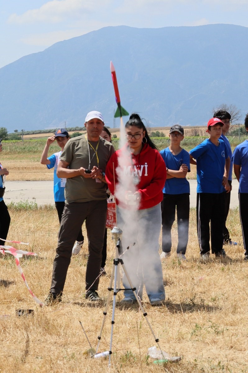 Gençlik Ve Spor Bakanlığı Tarafından Düzenlenen Okul Sporları Hava Sporları Yıldızlar Ve Gençler Kız Ve Erkekler Türkiye Birinciliği Yarışmaları (2)