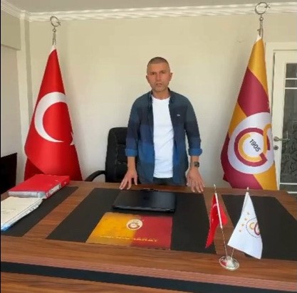 Manisa'da Galatasaraylı Taraftarlar Şampiyonluk Zincirini Başlattı (1)