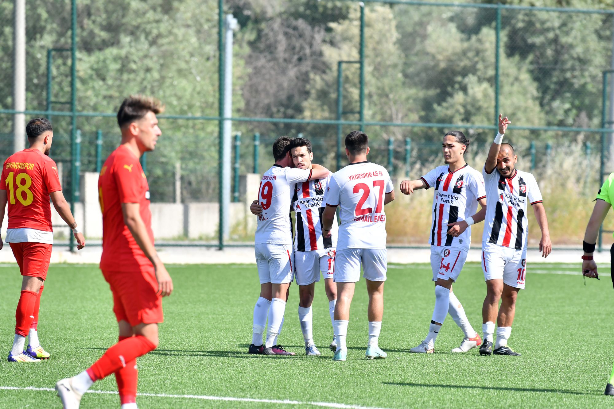 Yıldızspor 45 Fk'dan Kritik Maçta Farklı Galibiyet (2)