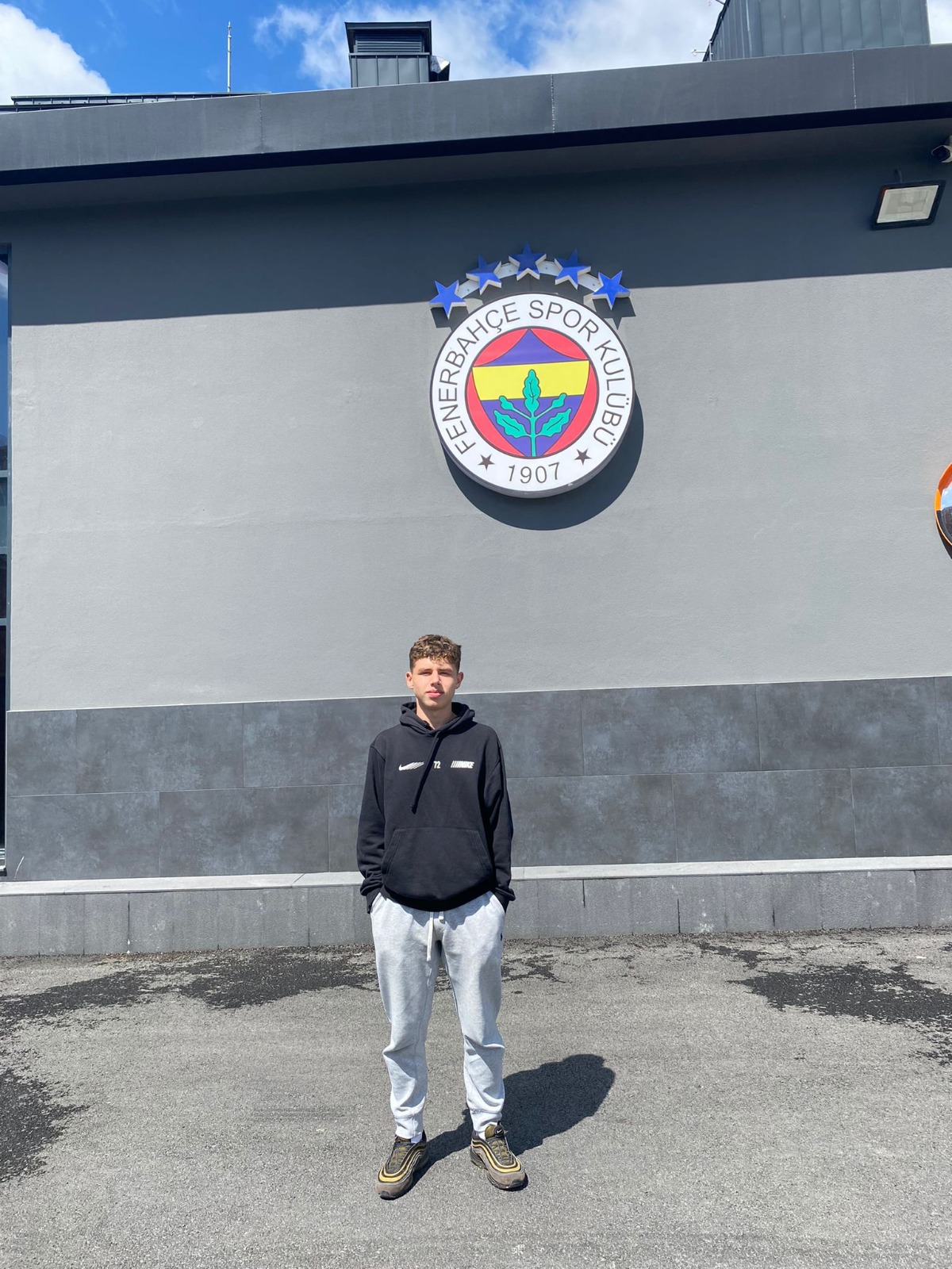 Yıldızsporlu Aras Güngör, Fenerbahçey Yolcusu (1)