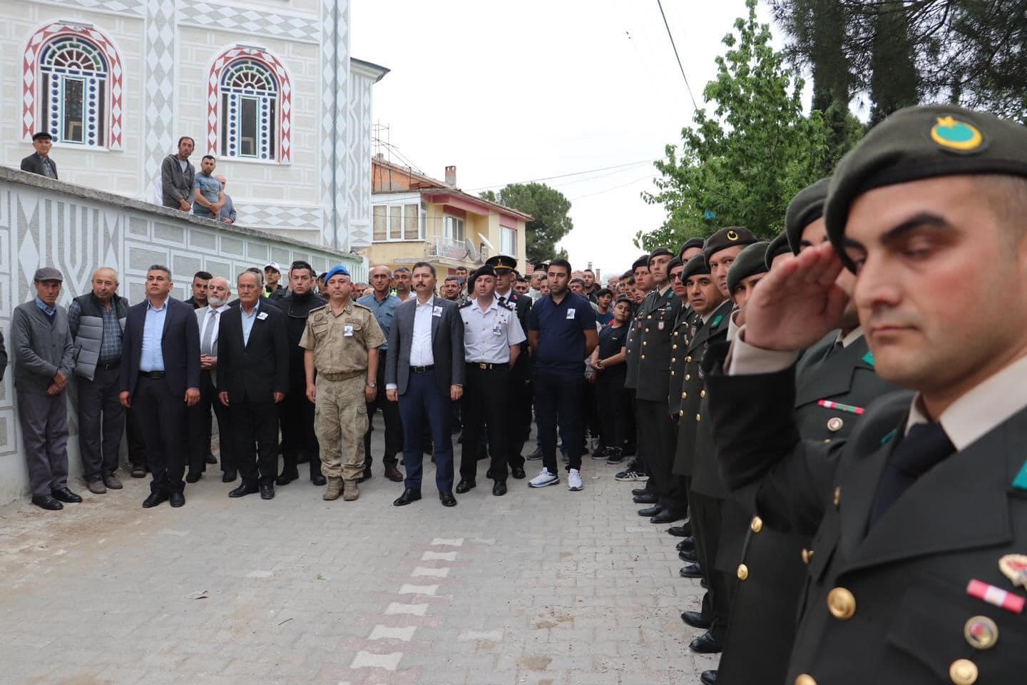 Kırkağaçlı Kıbrıs Gazisi Son Yolculuğuna Uğurlandı (5)