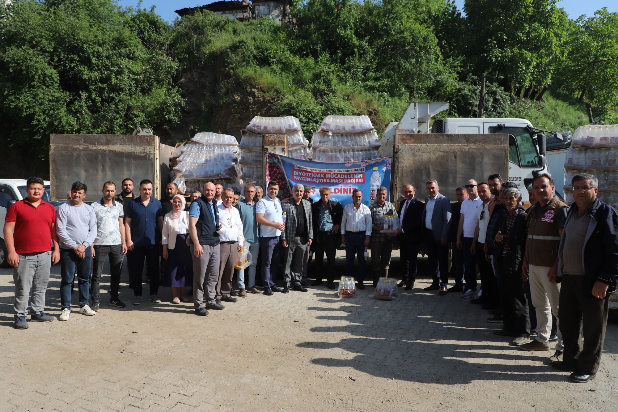 Manisa Büyükşehir Belediyesi’nden Turgutlu'da Kiraz Üreticisine Destek (1)
