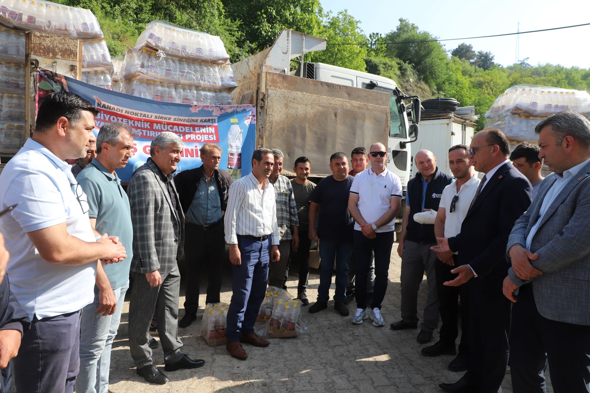 Manisa Büyükşehir Belediyesi’nden Turgutlu'da Kiraz Üreticisine Destek (2)
