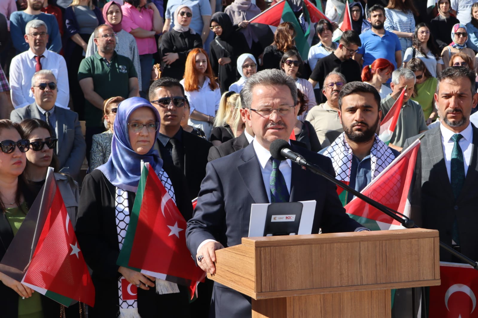 Manisa Celal Bayar Üniversitesi (Cbü), Abd Üniversitelerinde Ifade Özgürlüğüne Yönelik Baskıya Karşı Duruşu Ve Filistin Halkının Yanında Olduğunu Açıkladı (3)