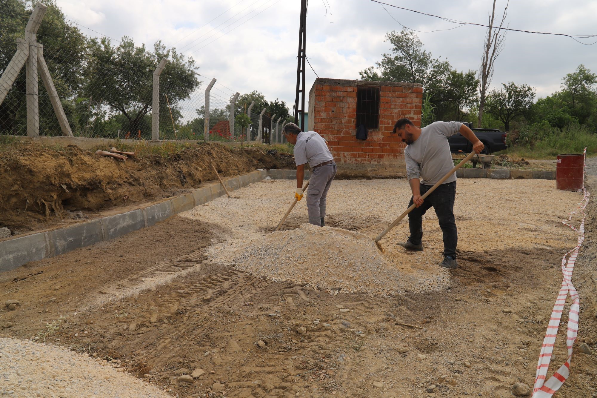 Turgutlu Belediyesi Kırsal Mahallelere Su Dolum Istasyonları Kuruyor (4)