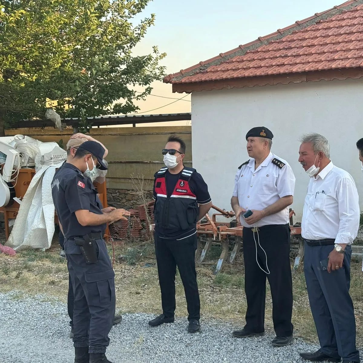 Salihli Belediyesi Yangın Için Tüm Imkanlarını Seferber Etti (2)