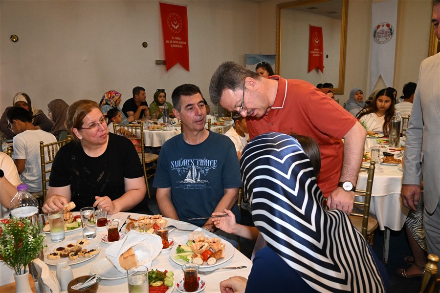 Manisa’da 193 Çocuğa Koruyucu Aileler Sıcak Yuva Sağlıyor (3)