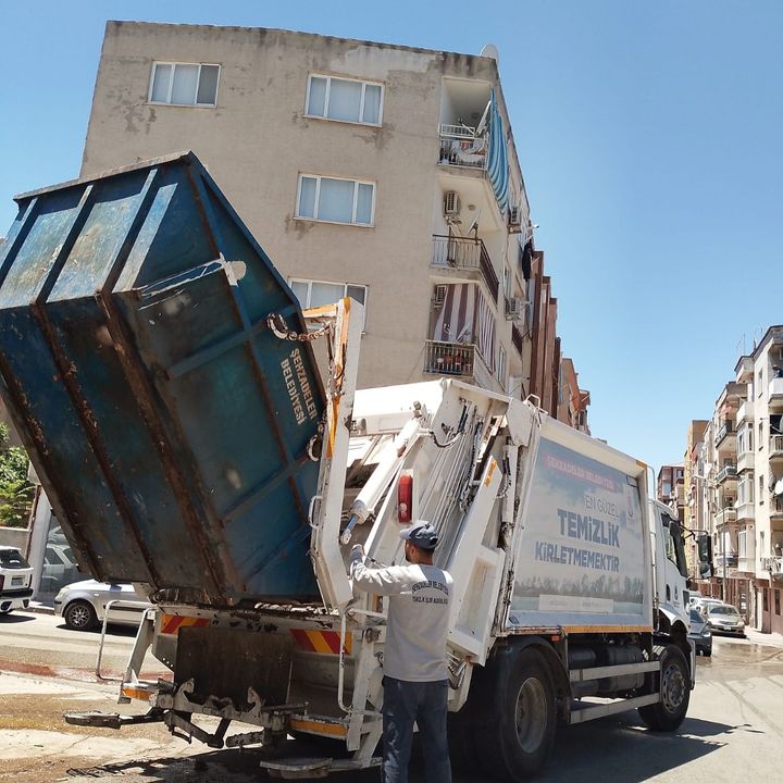 Manisa'da Kesimler Bitti Temizlik Başladı