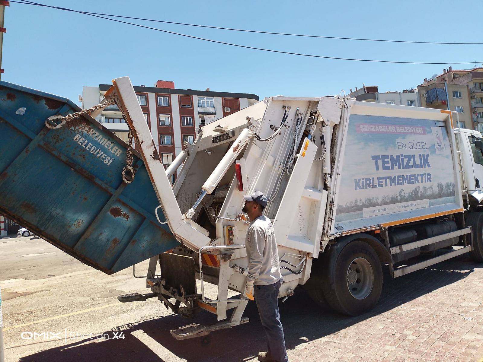 Manisa’nın Şehzadeler Ilçesinde, Kurban Bayramı Süresince Belediyeye Bağlı Ekipler Yoğun Mesai Harcadı (10)