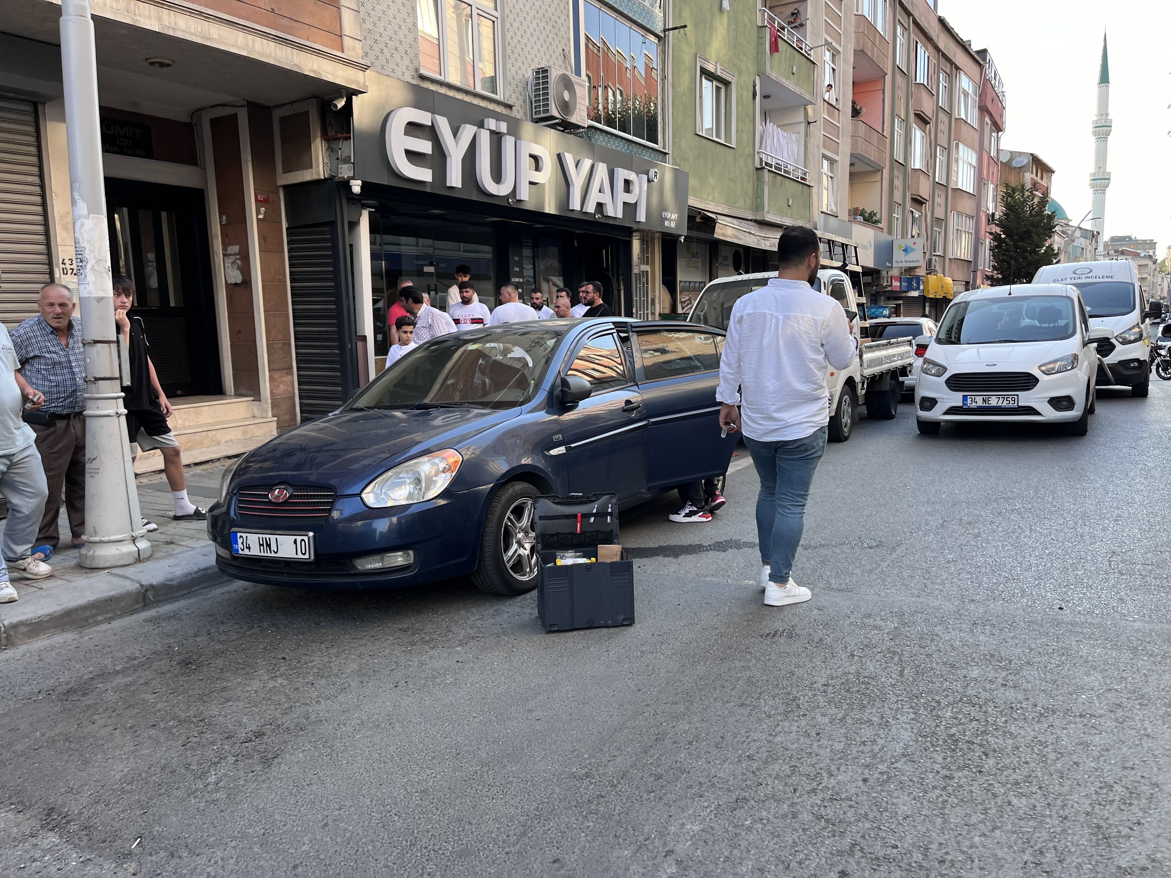 Cadde Ortasında Silahlı Çatışma Yaşandı (2)