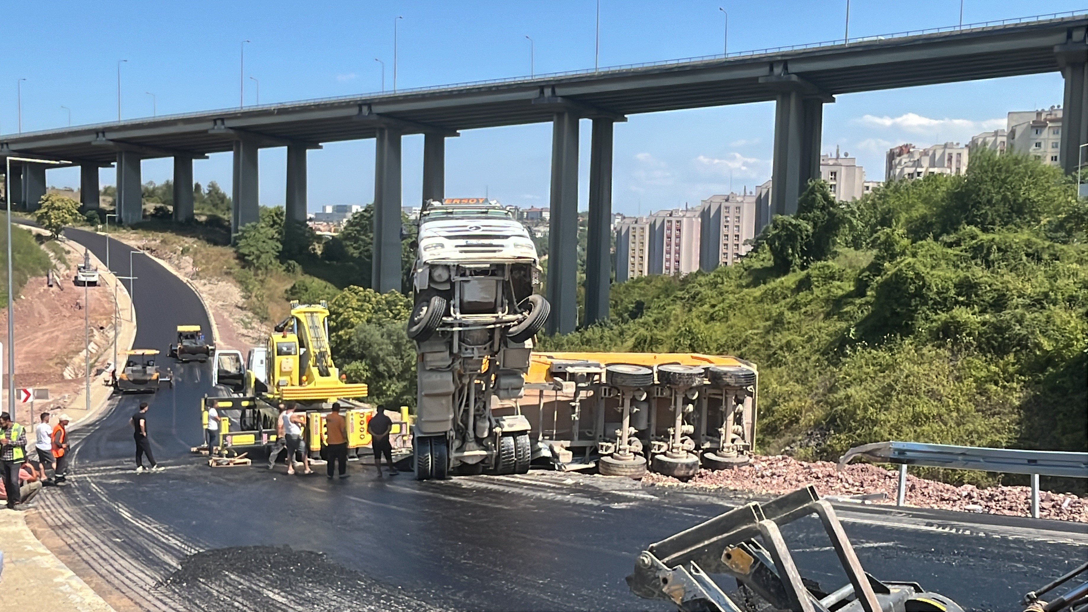 Devrilen Tırın Kupası Şaha Kalktı (3)