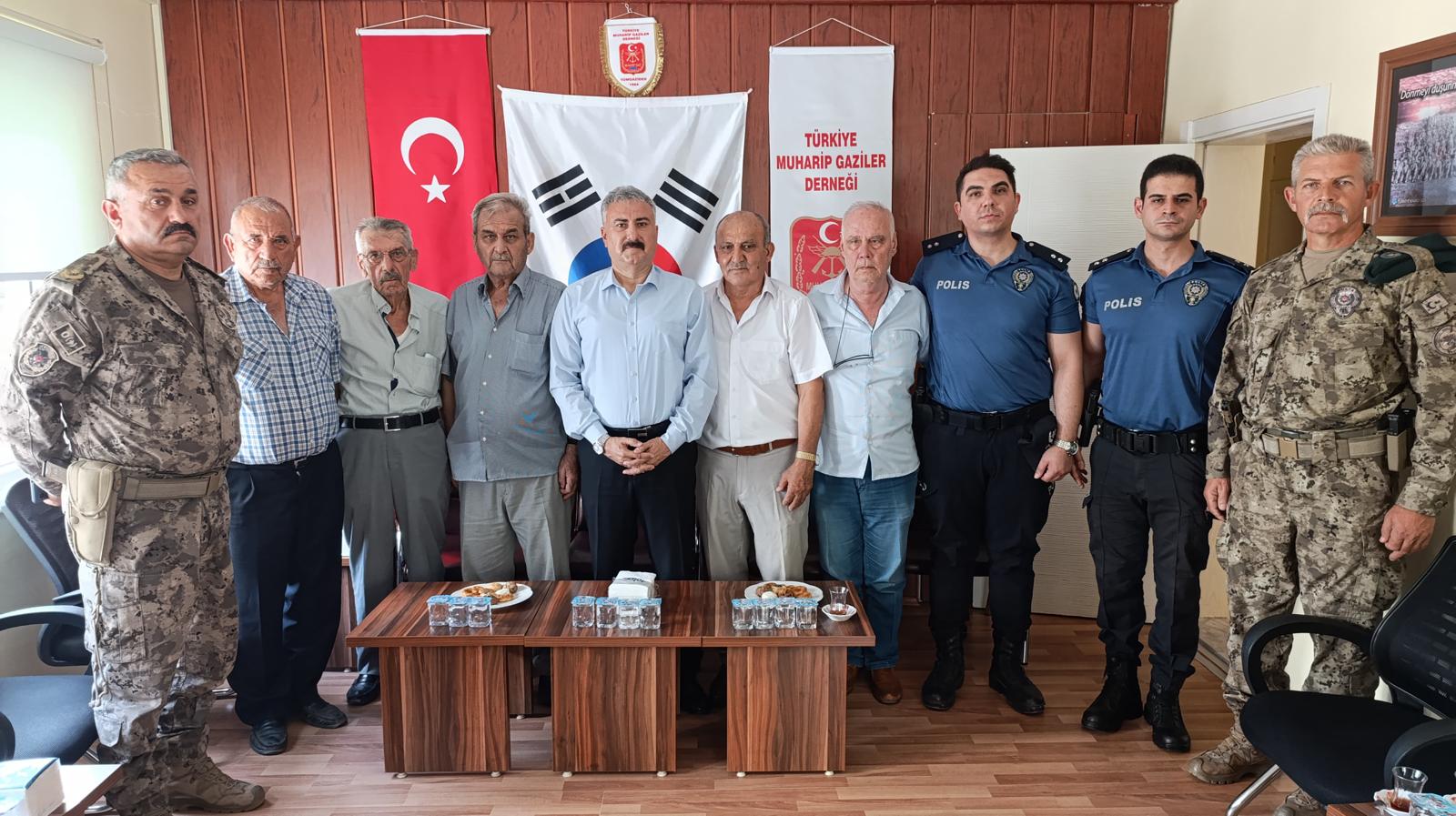 Manisa İl Emniyet Müdürü Aktaş, Sarıgöl'deki Gazileri Ziyaret Etti (1)