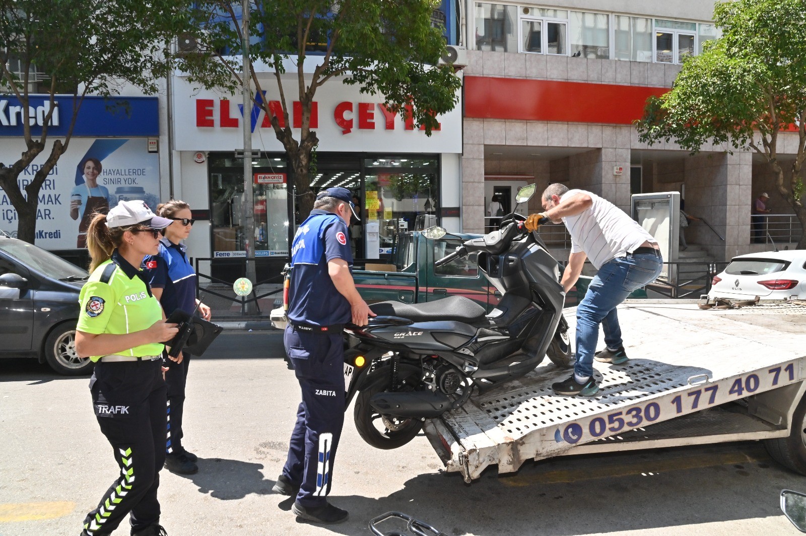 Manisa Trafiğinde Sıkı Denetim (1)