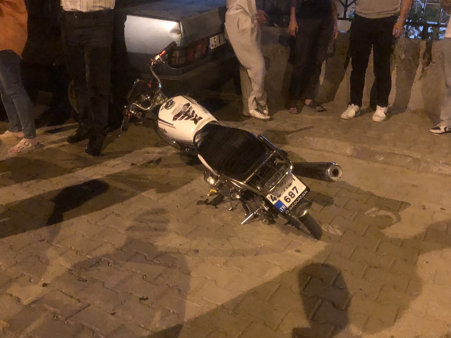 Manisa’da Motosiklet Sürücüsü Kontrolü Kaybetti (3)