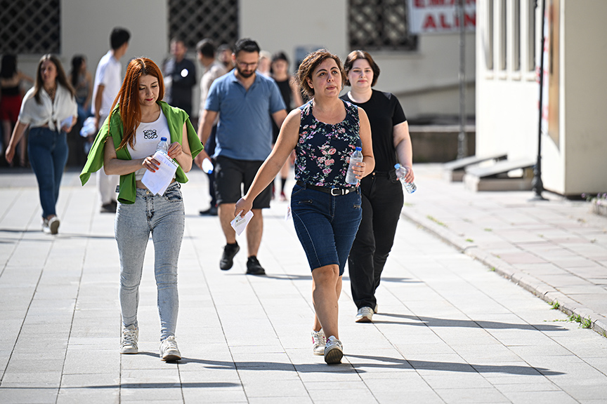 Kpss Alan Bilgisi Üçüncü Oturumu Başladı (2)