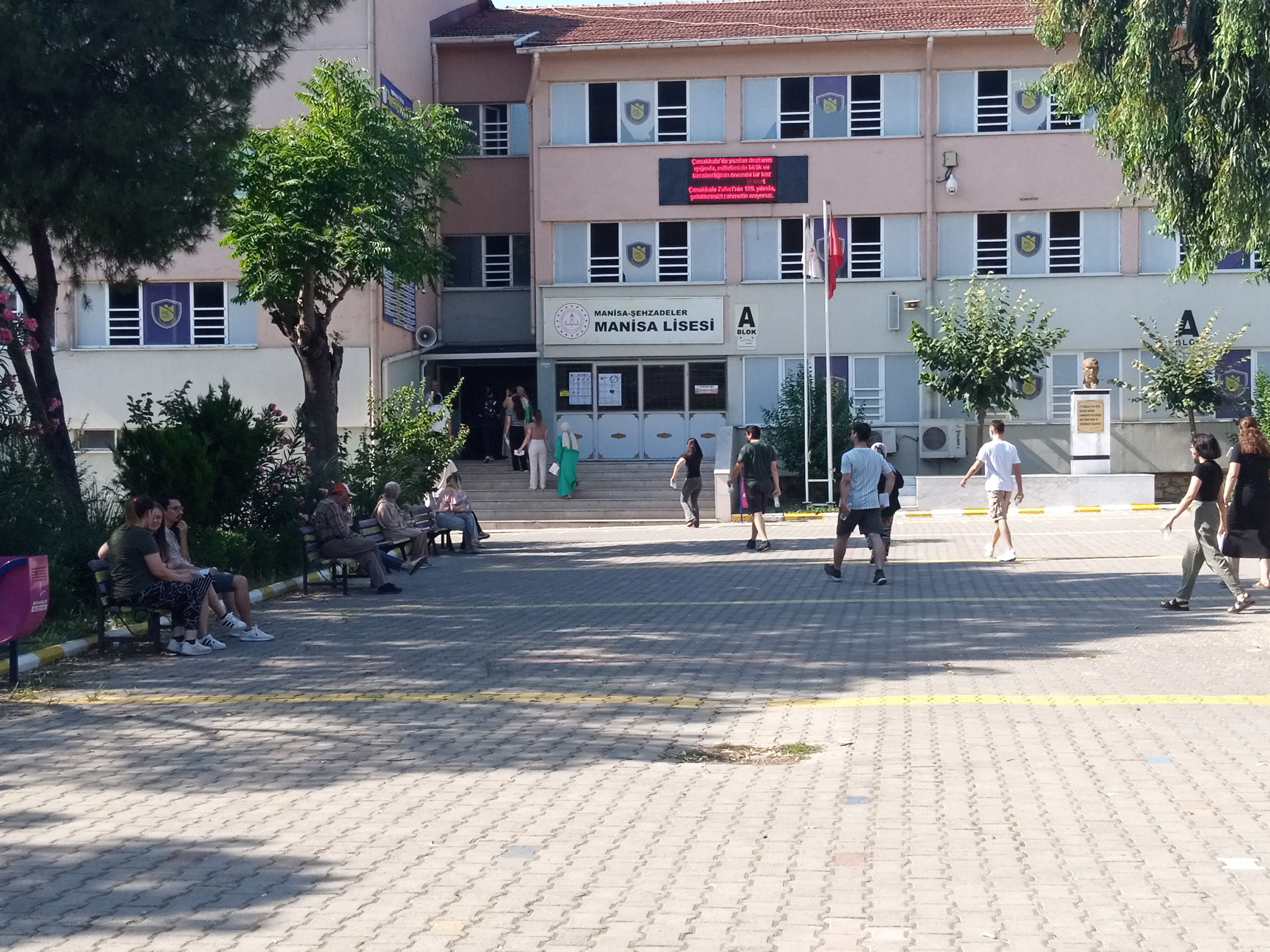 Manisa'da Kpss Heyecanı Başladı1