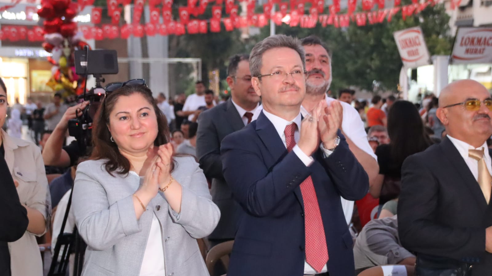 'Demokrasi Yürüyüşü'ne Yoğun Katılım Milletimizin Neler Yapabileceğini Tüm Dünya Gördü (11)