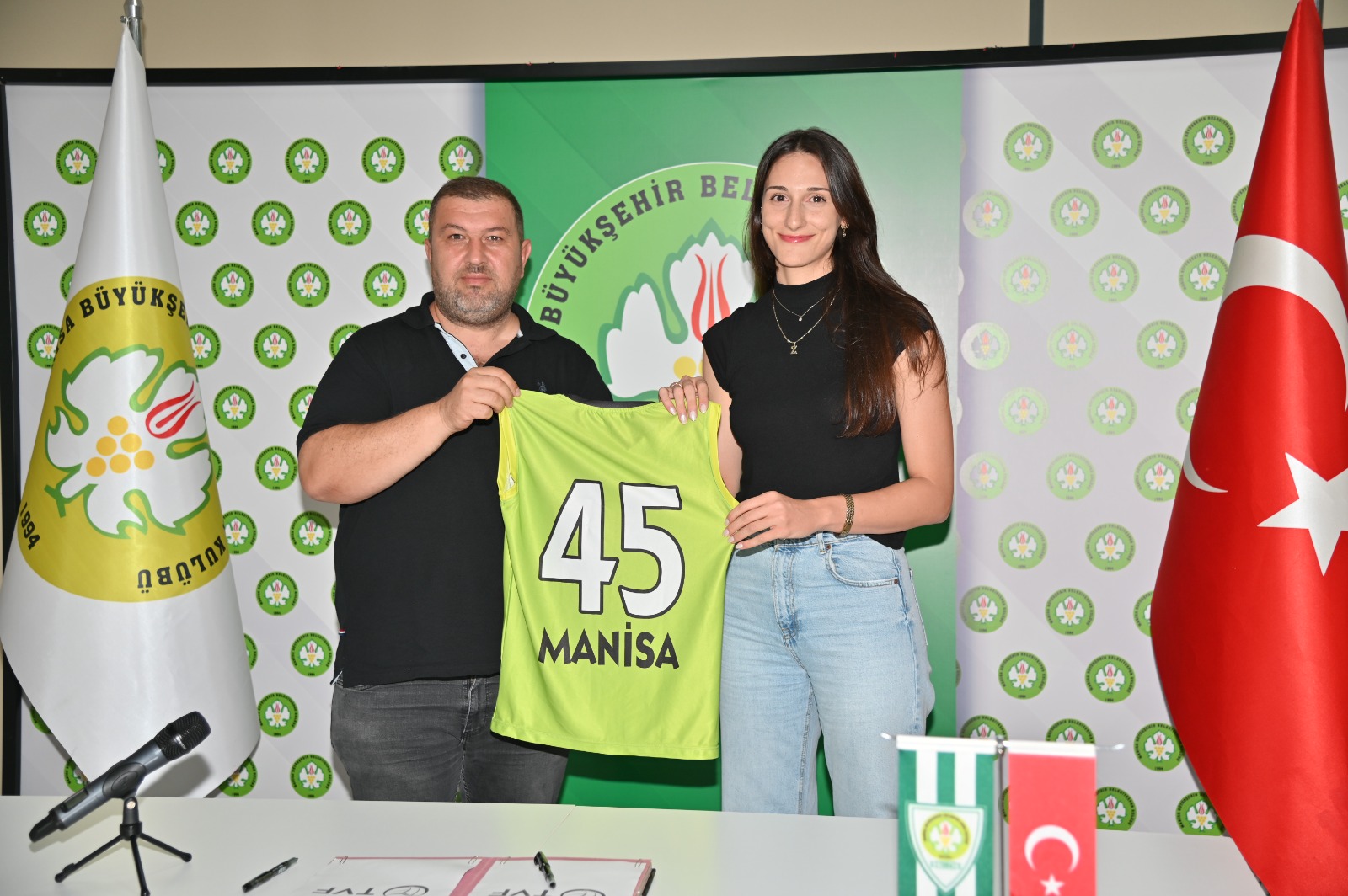 Geçen Sezonun Şampiyonu Manisa Büyükşehir Belediyespor’da (2)