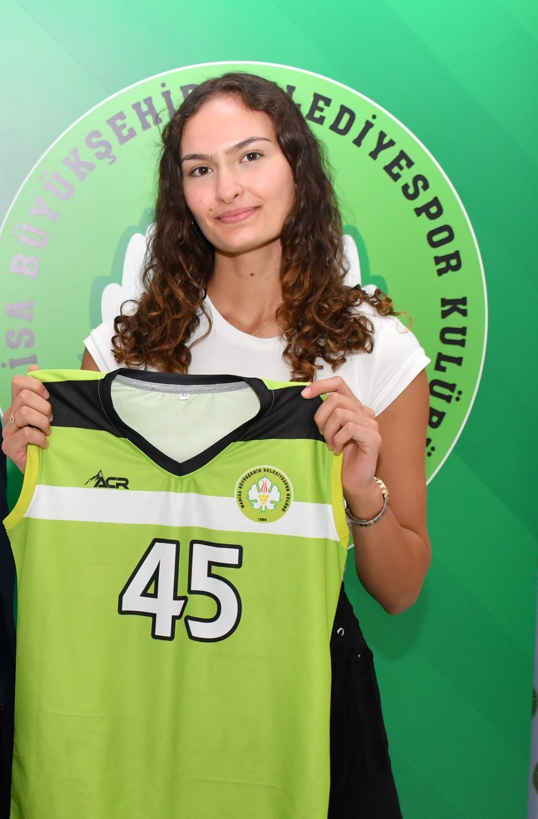 Manisa Bbsk Voleybolda Yeni Transferler (1)