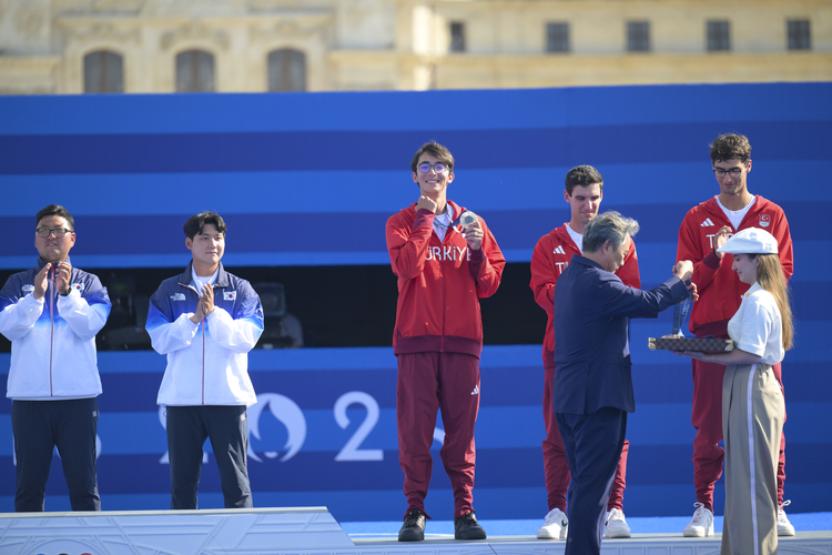 Olimpiyatlarda Ilk Madalya Milli Okçulardan Geldi (4)