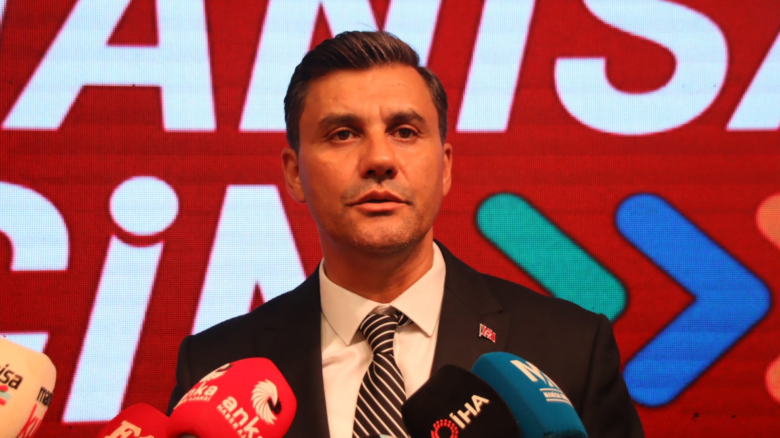 Başkan Ferdi Zeyrek’ten ‘Yeni Manifesto’ “Kapıları Halka Kapatan Tutumu Kabul Etmiyoruz” (1)