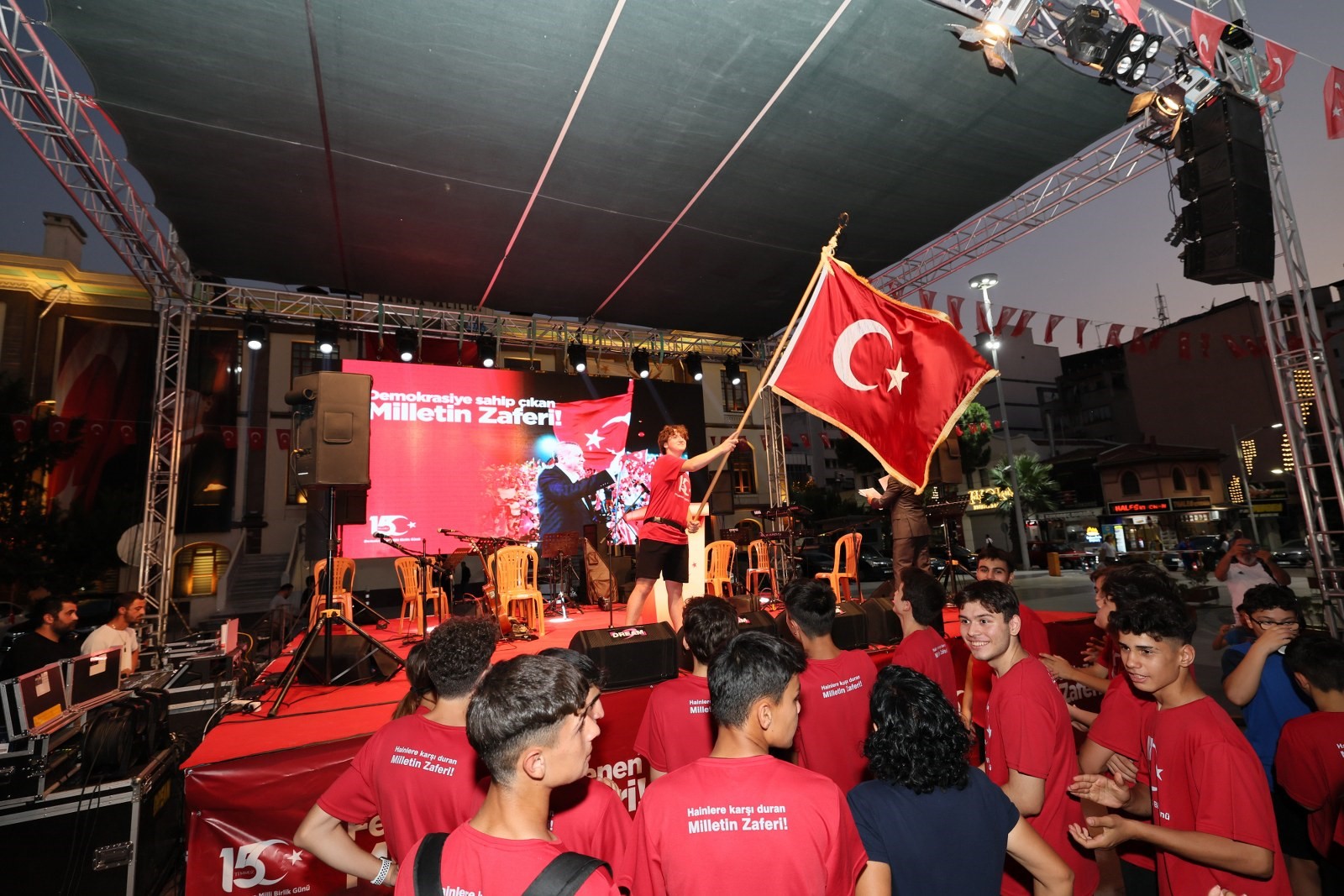 Manisa’da ‘15 Temmuz Sancak Koşusu’ Büyük Bir Coşkuyla Gerçekleştirildi (5)