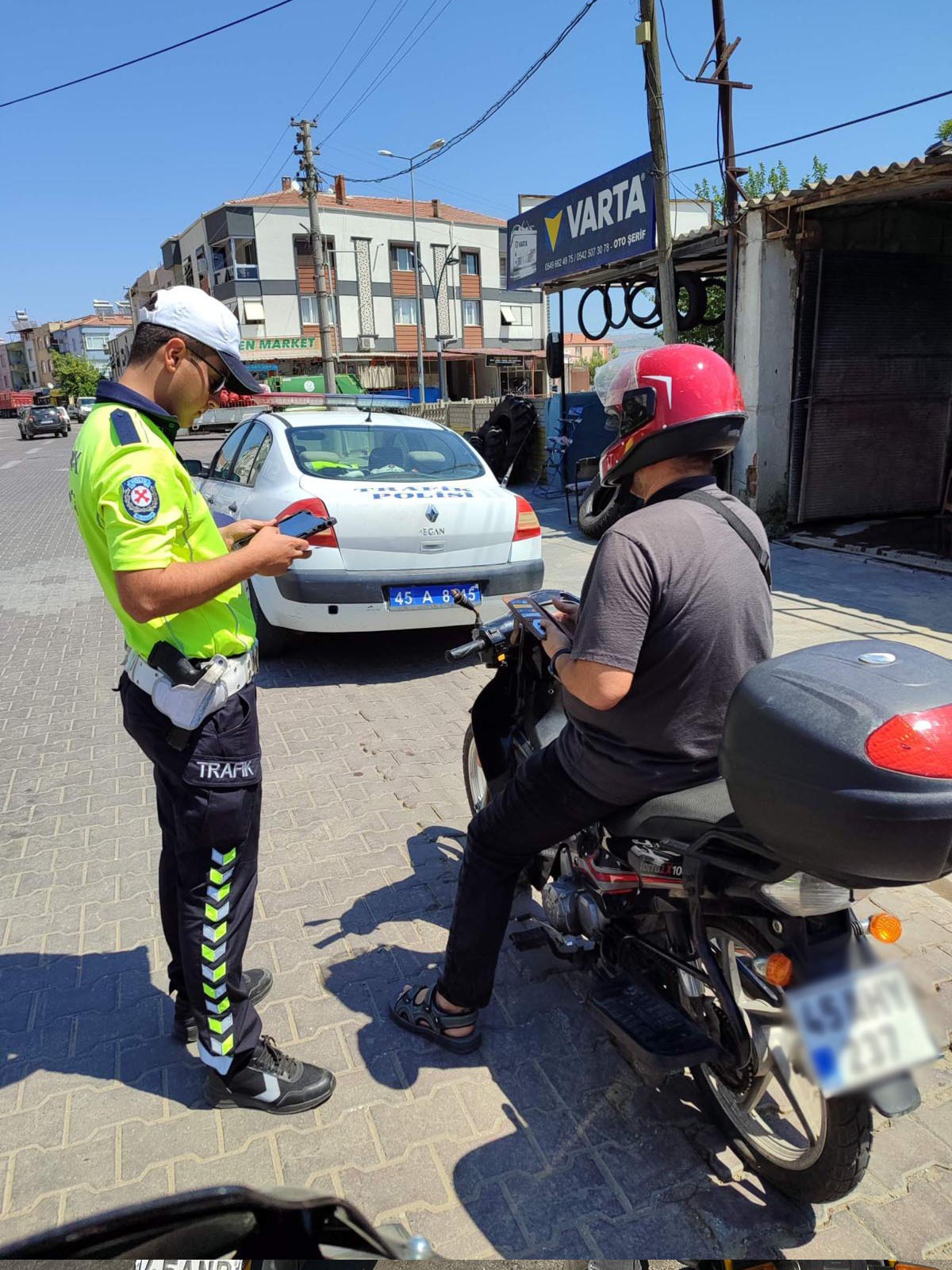 Manisa İl Emniyet Müdürlüğü'nden Motosiklet Denetimi 1 Milyon Tl’yi Aşan Ceza Uygulandı (4)