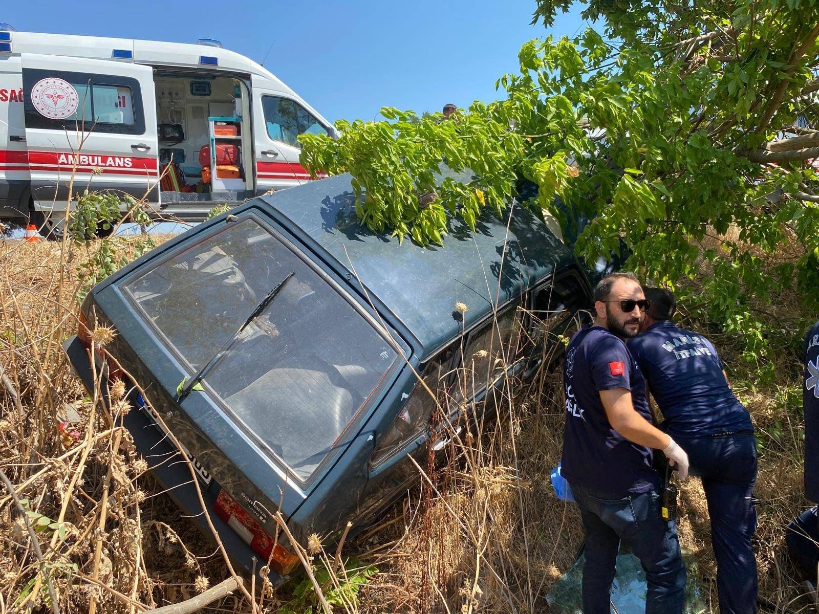 Manisa’da Kanlı Kaza Karı Koca Aynı Anda Hayatını Kaybetti (3)