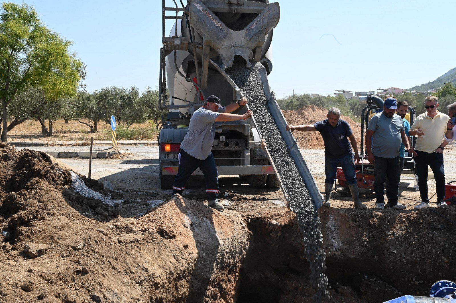 Manisa’nın Eski Altyapısı Yenileniyor (2)