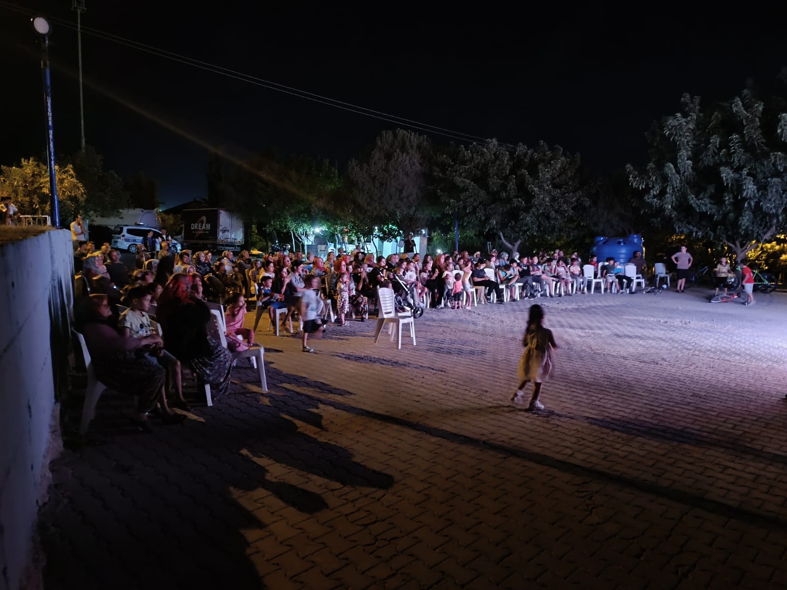 Yunusemre’de Açık Hava Sinema Keyfini 2. Durağı Yağcılar (6)