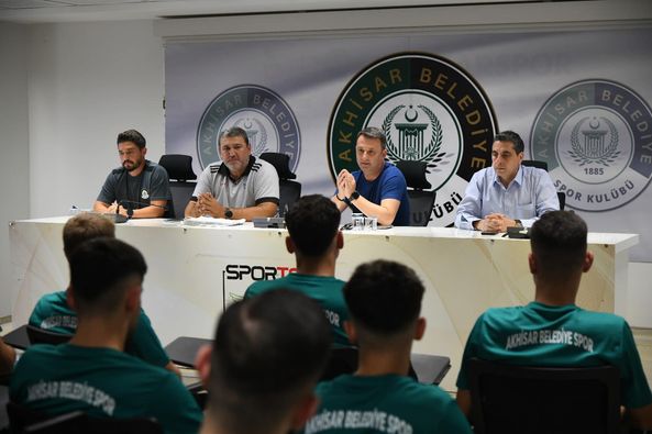 Akhisar Belediye 1885 Spor Kulübü Yeni Sezon Hazırlıklarına Hız Kesmeden Devam Ediyor (3)