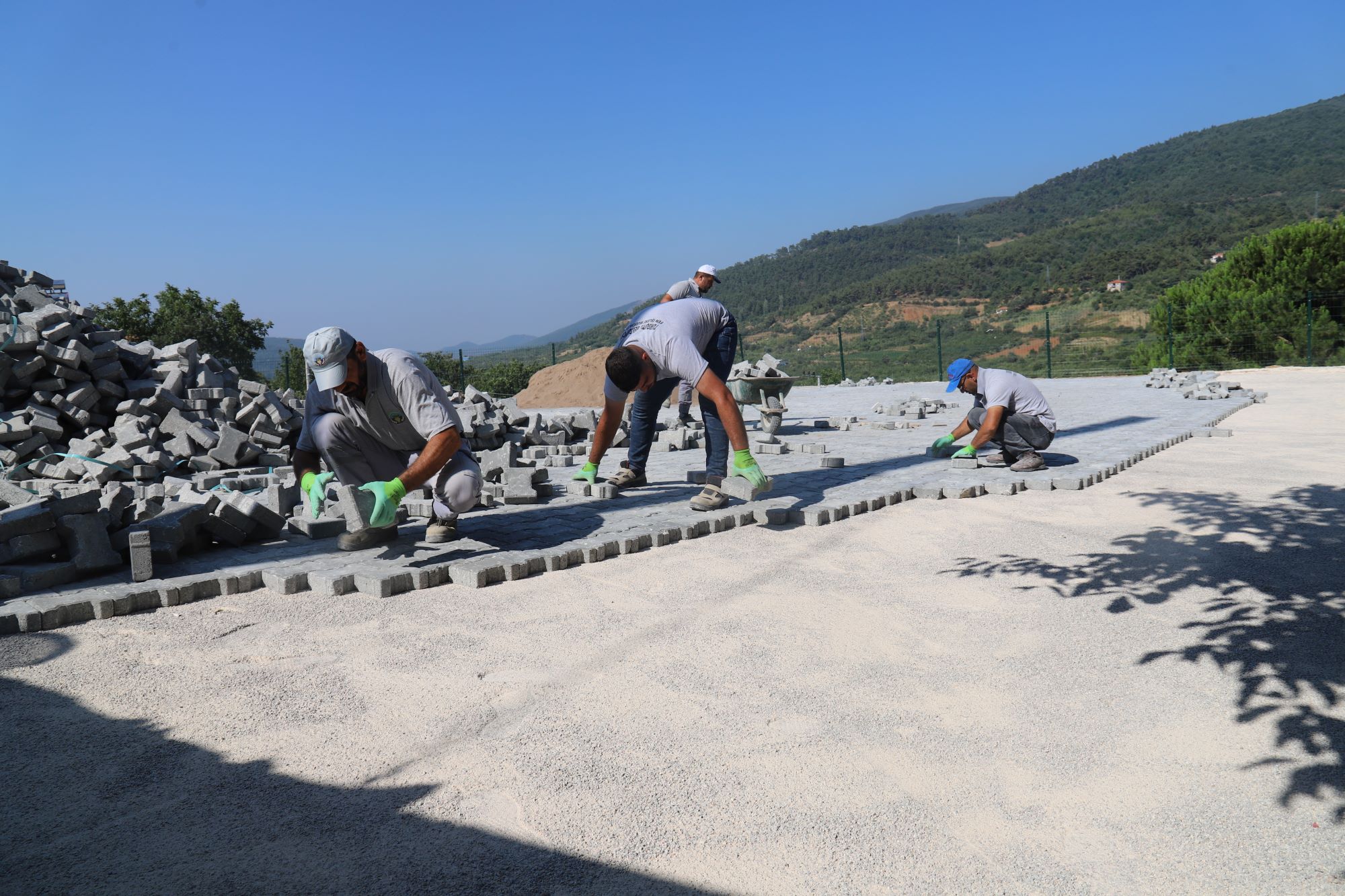 Turgutlu Belediyesi'nden Mahallelere Kesintisiz Hizmet Ve Yeni Yatırımlar  (2)