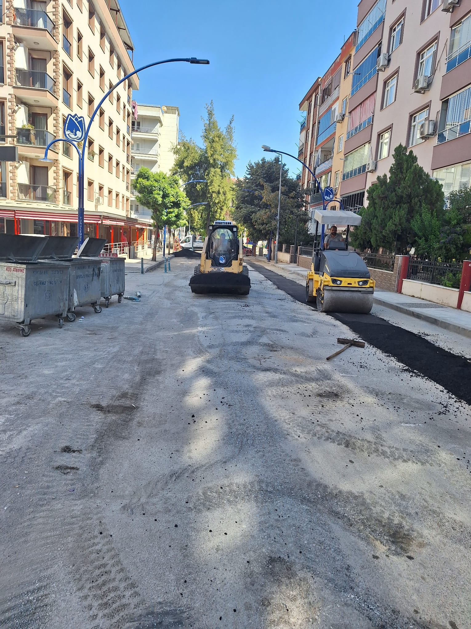 Yunusemre Belediyesi Çalışmalarına Son Hızla Devam Ediyor  (1)